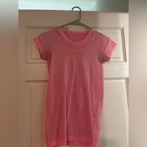 Lululemon swiftly tech shirt